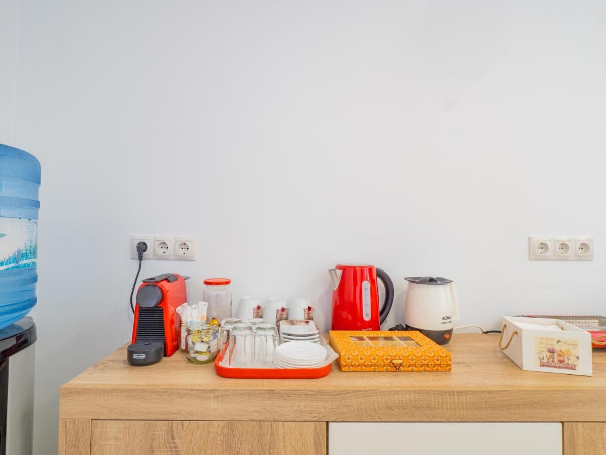 Cubo'S Hostal William'S Sunny 3 With Breakfast ตอร์เร เด เบนากาลบอน ภายนอก รูปภาพ